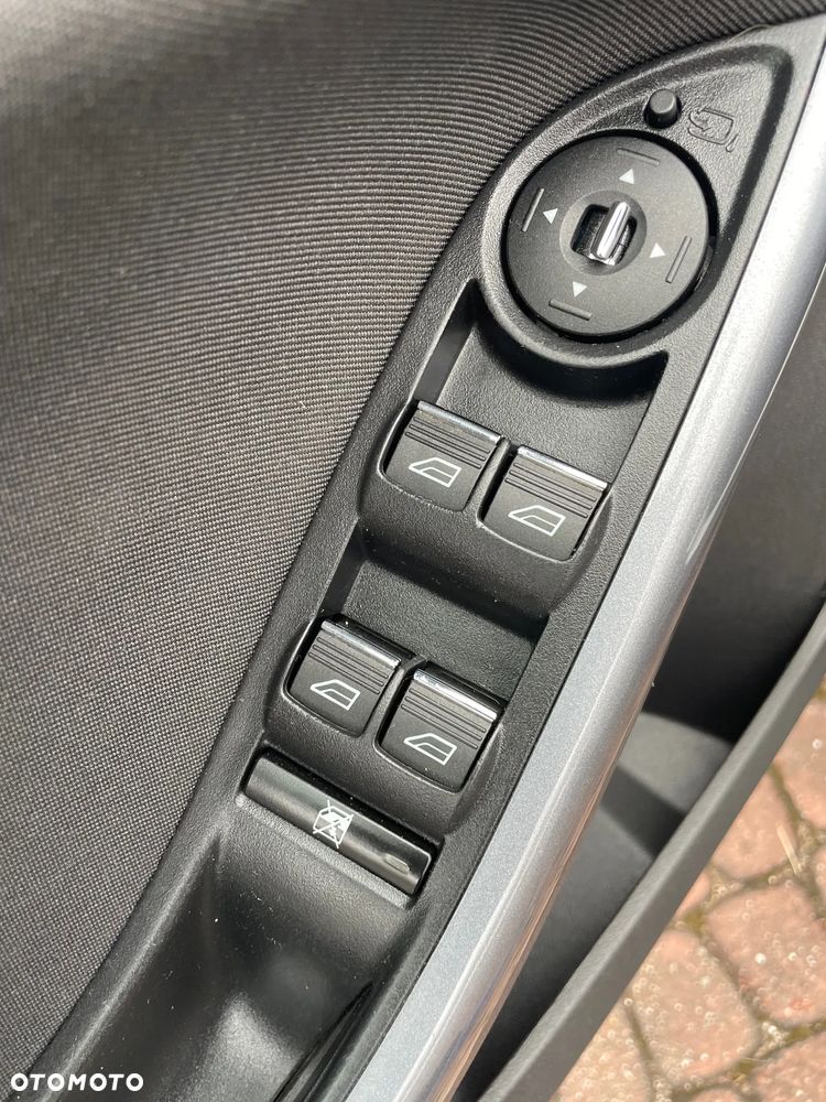 Ford Focus 1.0 EcoBoost Titanium - 14