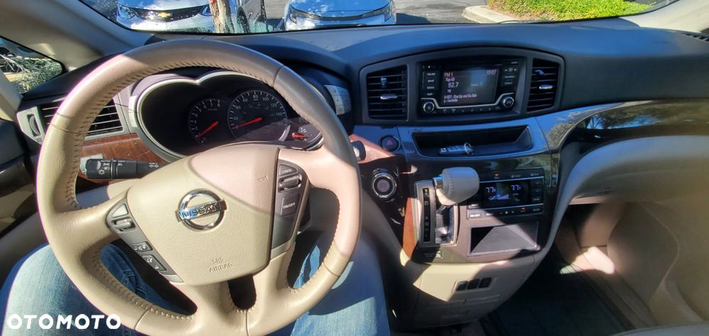 Nissan Quest - 9