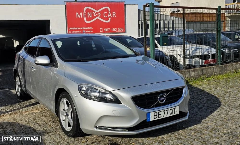 Volvo V40 D2 Kinetic - 1
