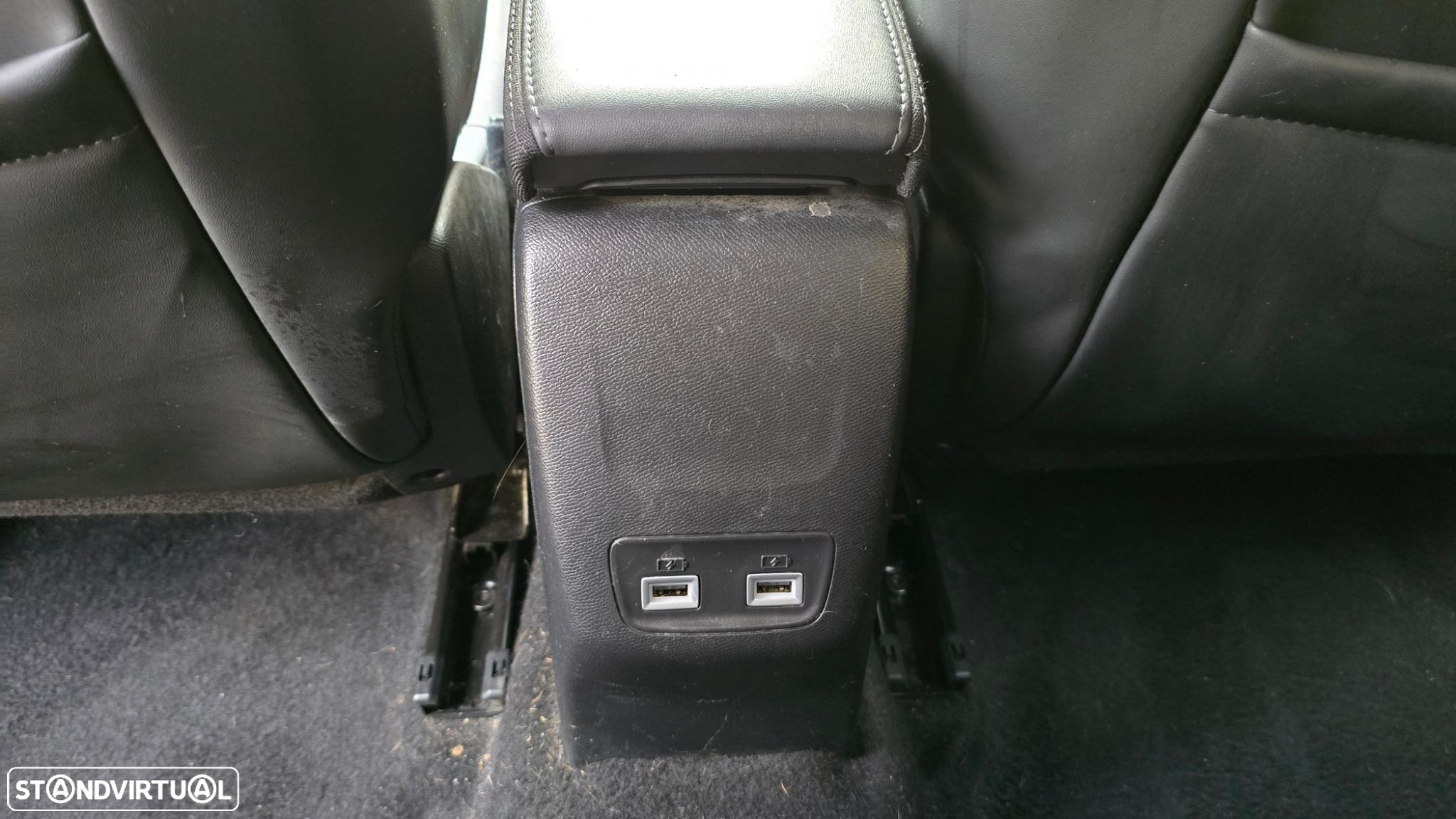 Peugeot 2008 - 54