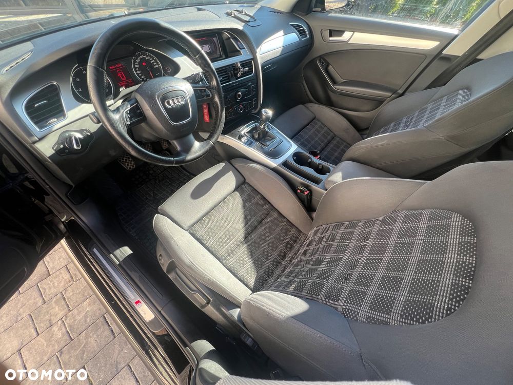 Audi A4 Avant 2.0 TDI DPF S line Sportpaket (plus) - 9