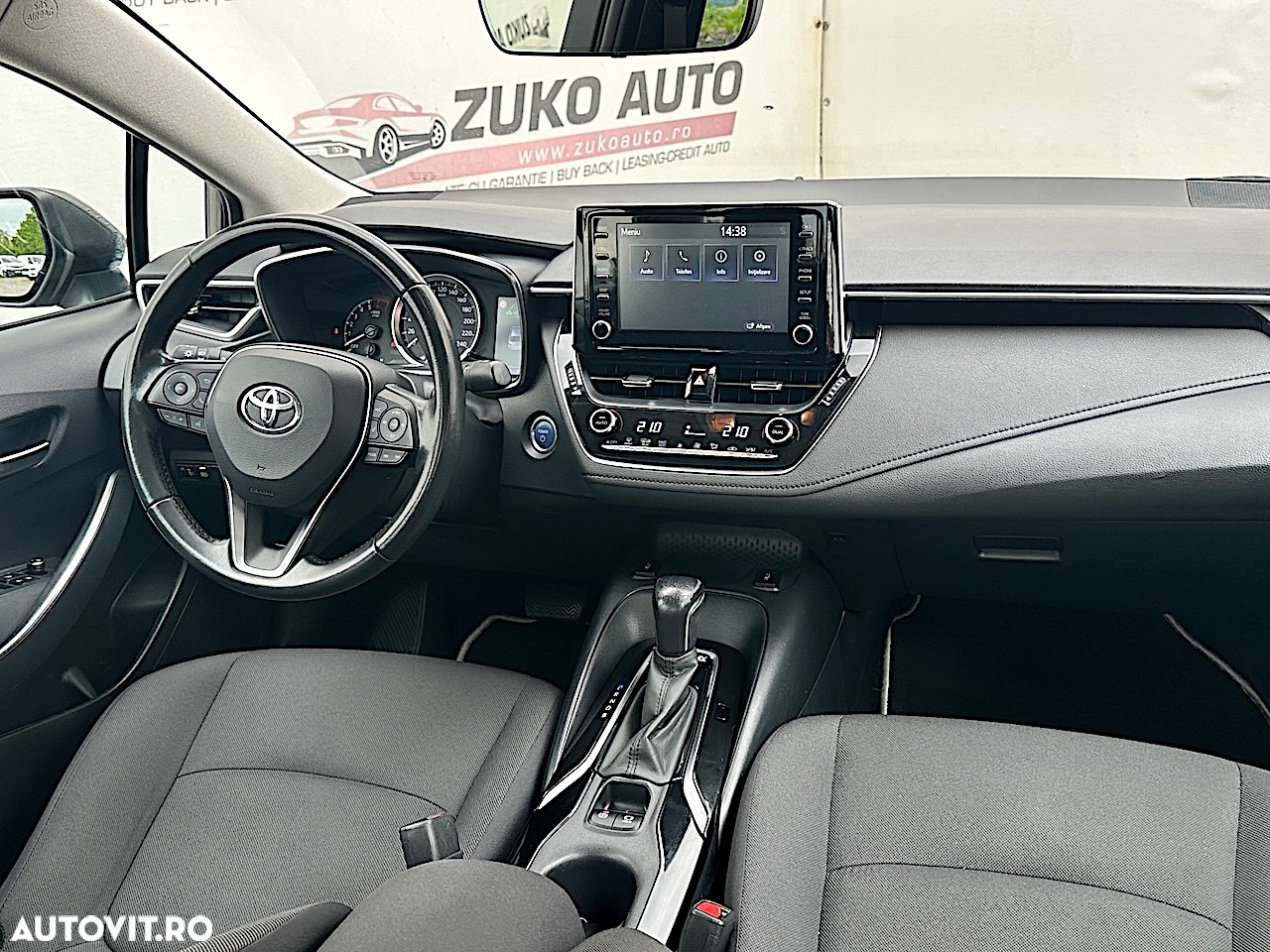 Toyota Corolla 1.8 HSD Business - 9