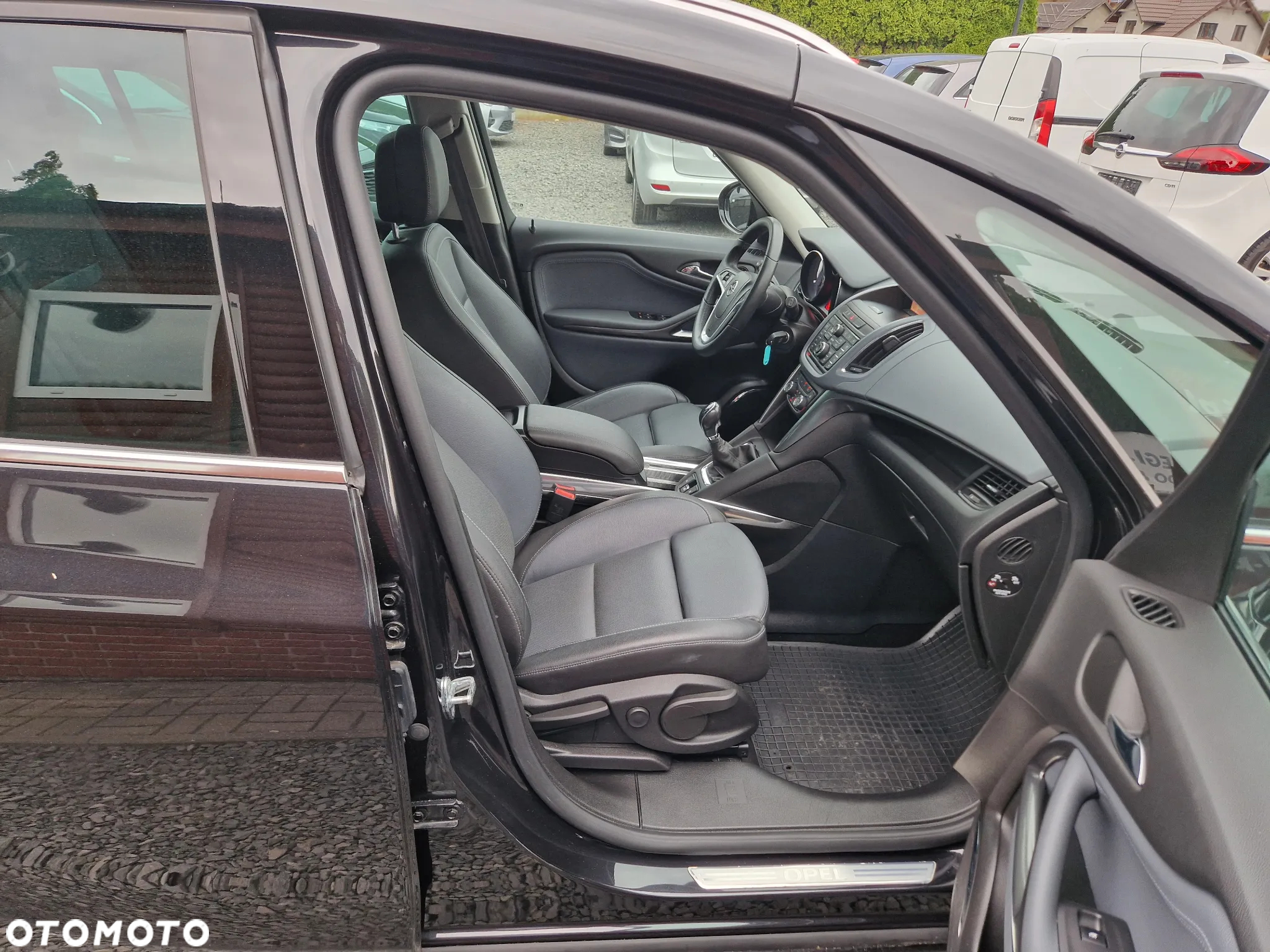 Opel Zafira 1.4 T Cosmo - 34