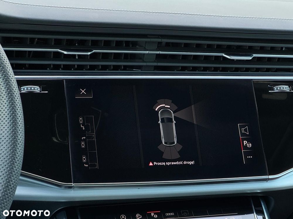 Audi Q8 - 26