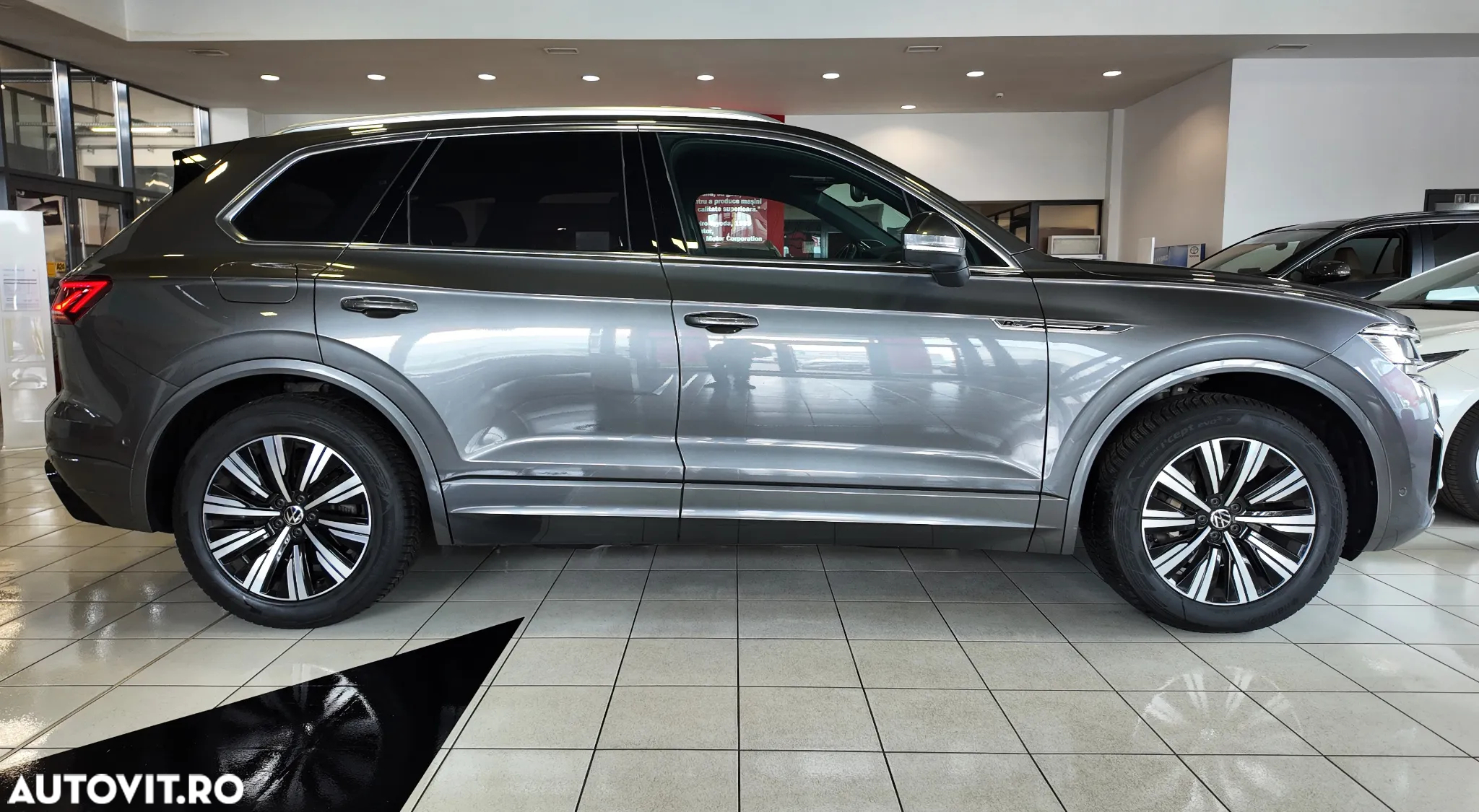 Volkswagen Touareg 3.0 V6 TDI 4Motion DPF Automatik R-Line - 8