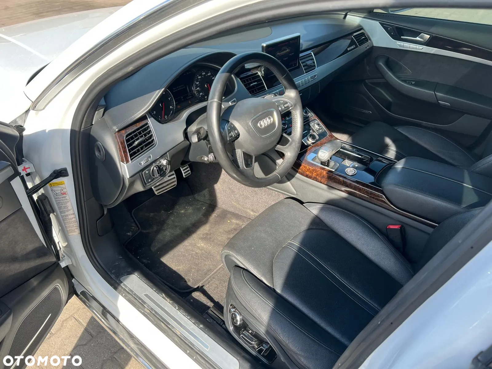 Audi A8 4.0 TFSI L Quattro - 12