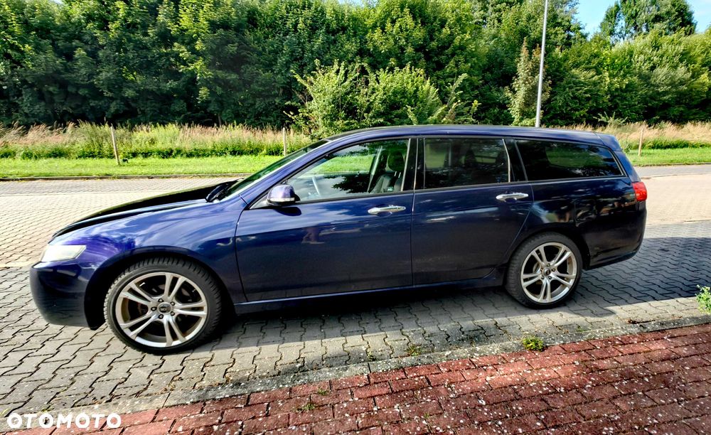 Honda Accord - 1