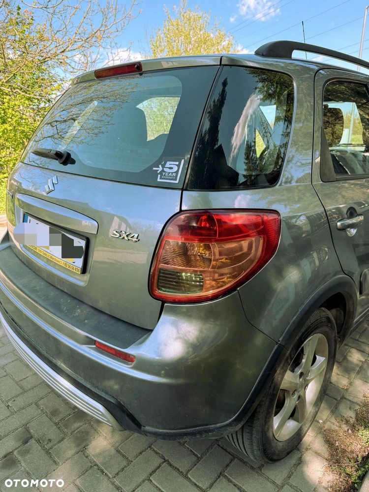 Suzuki SX4 - 5
