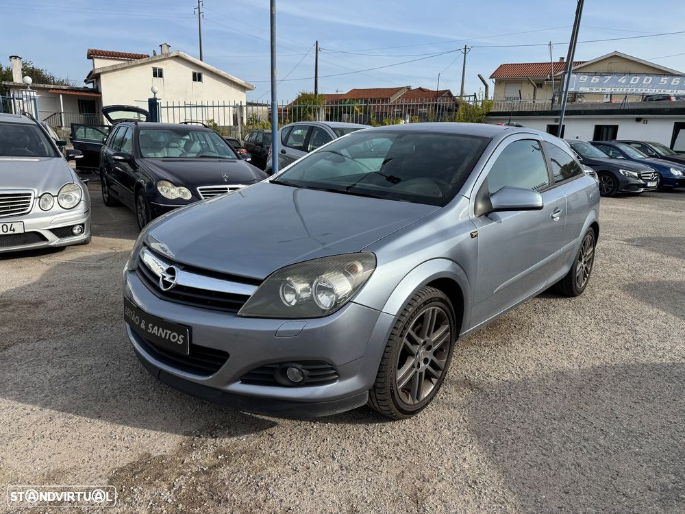 Opel Astra GTC 1.3 CDTi - 1