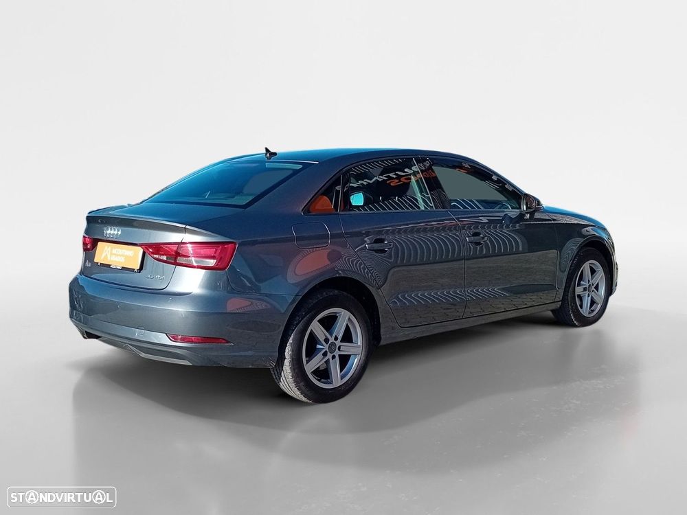 Audi A3 Limousine 1.6 TDI Sport - 5