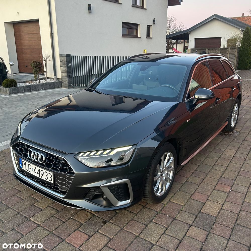 Audi A4 Avant 30 TDI S tronic S line - 2
