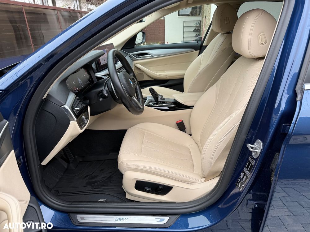 BMW Seria 5 530i xDrive Aut. - 13