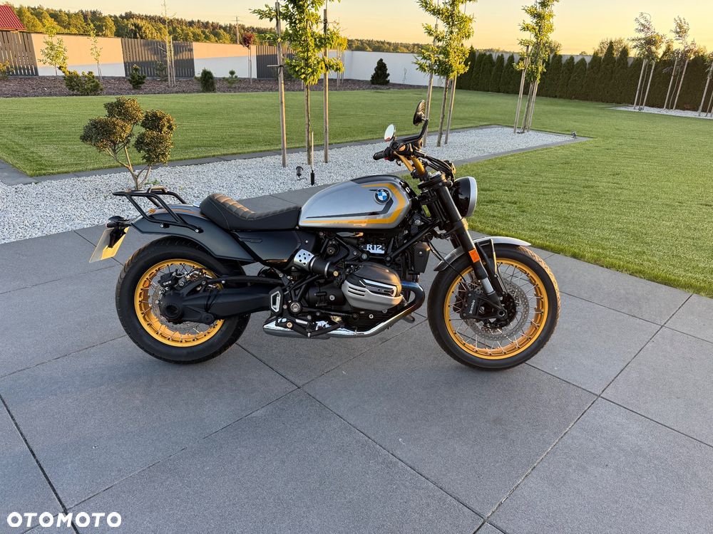 BMW R - 2