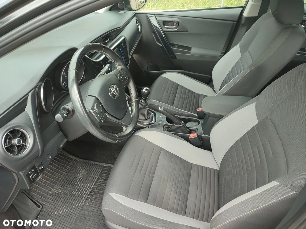 Toyota Auris 1.2 Turbo Edition-S - 17