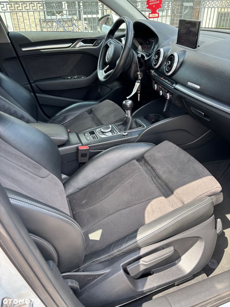 Audi A3 Sportback - 18