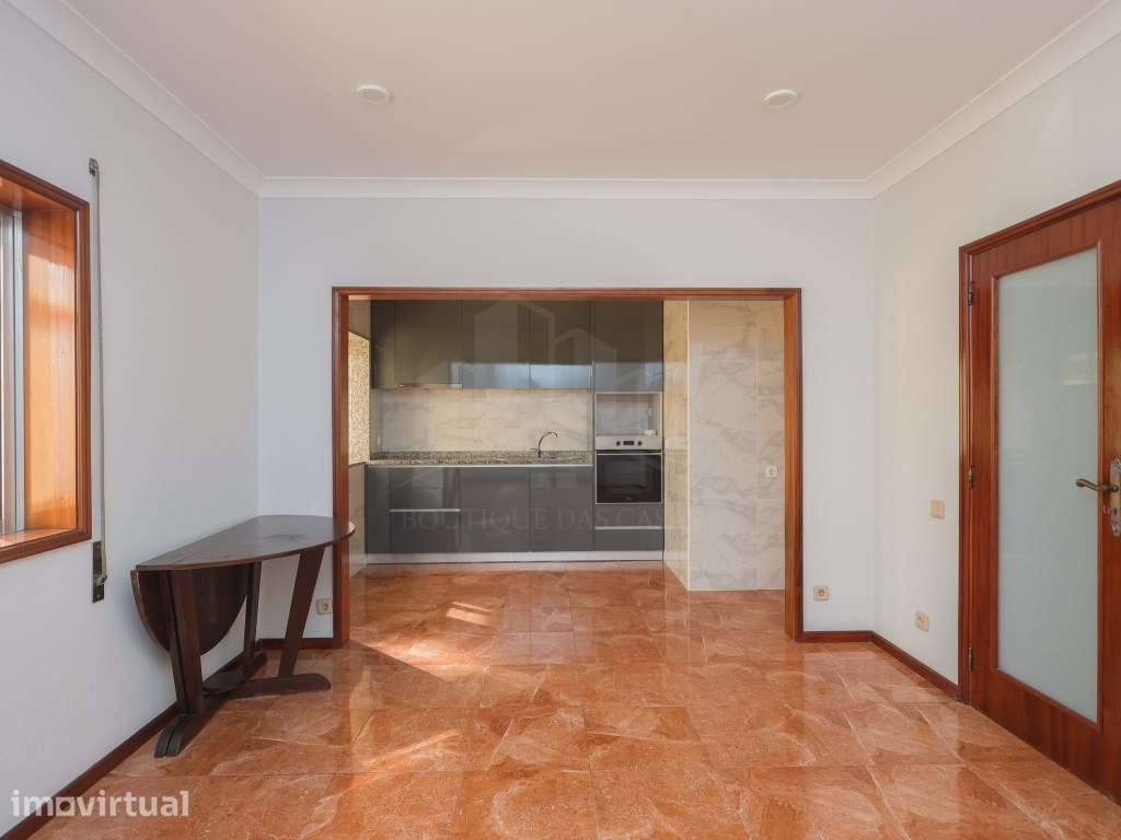 Apartamento T2 Remodelado | Valadares - Grande imagem: 2/18
