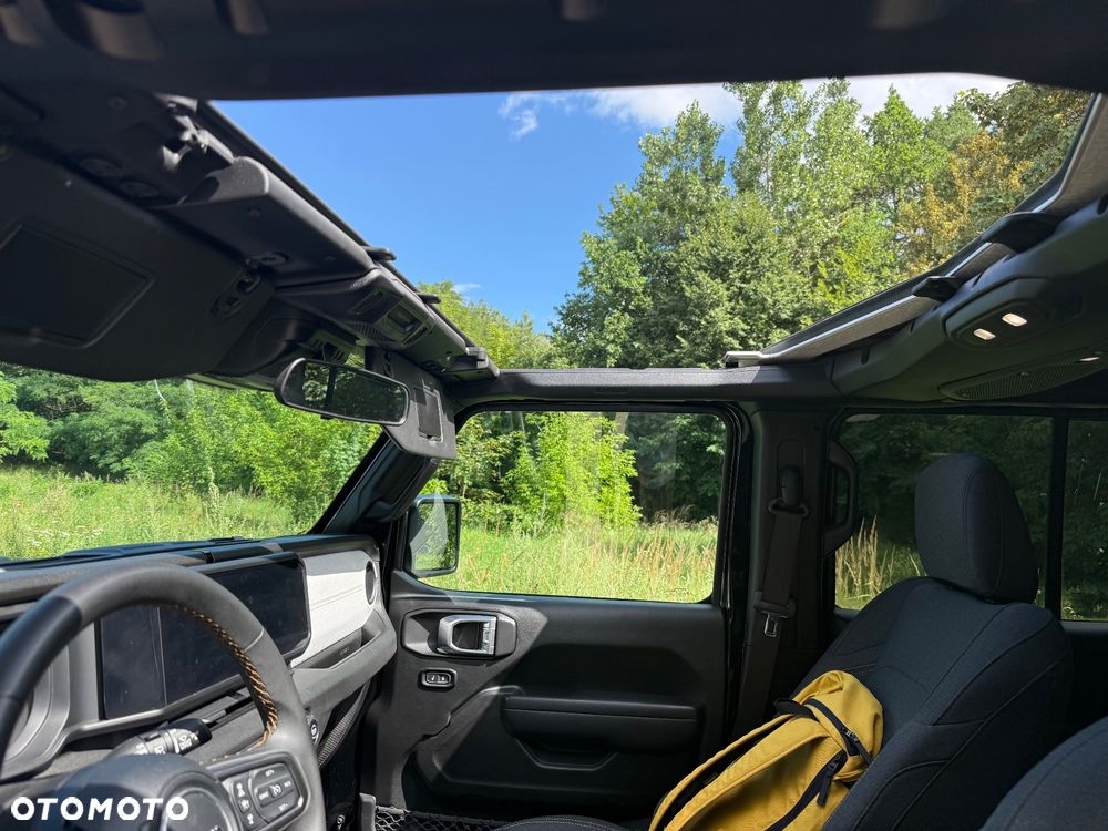 Jeep Wrangler Unlimited GME 2.0 Turbo Sahara - 6