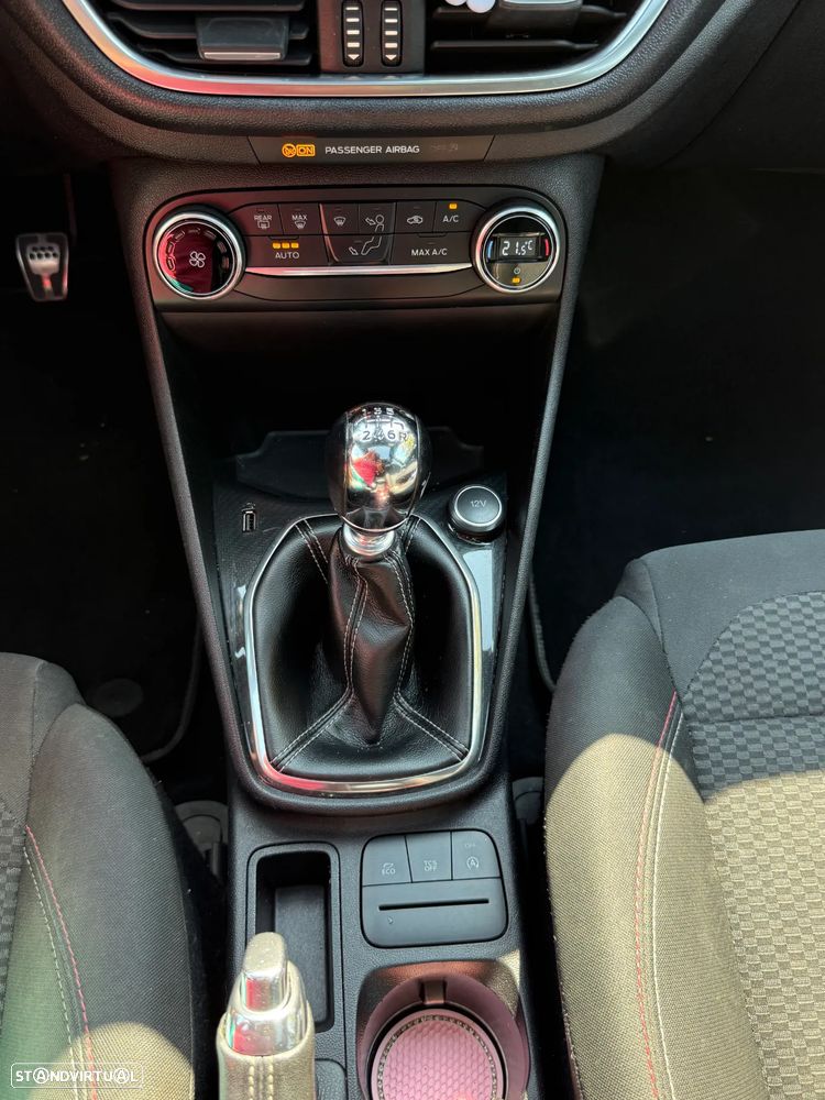 Ford Fiesta 1.0 EcoBoost ST-Line - 22