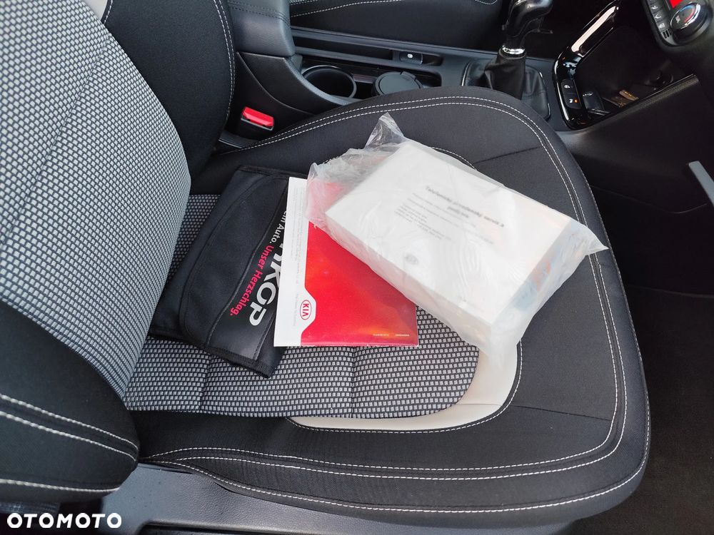 Kia Ceed 1.6 CRDi 128 Vision - 14