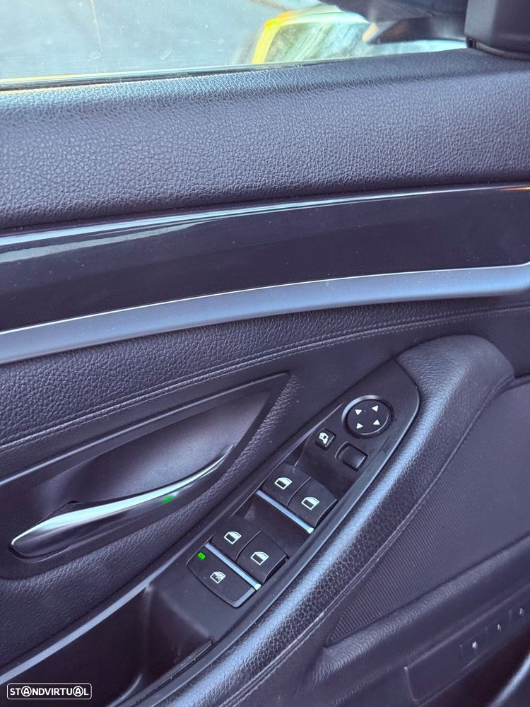 BMW 520 d Pack M Auto - 25