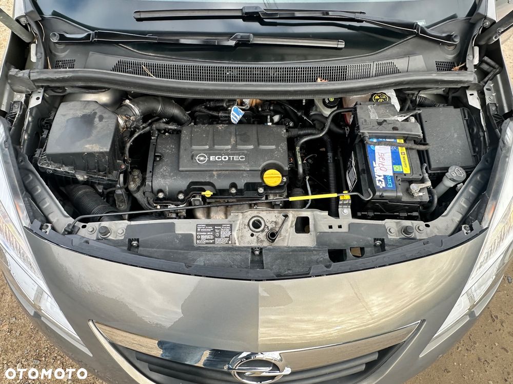 Opel Meriva - 31