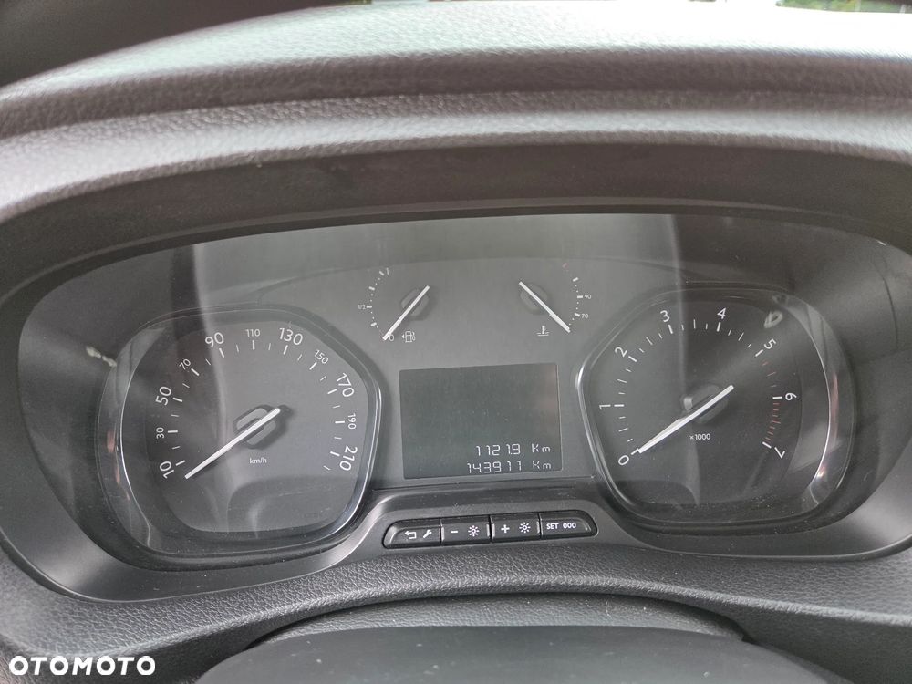 Toyota ProAce Kombi D-4D Long 2,8t - 17
