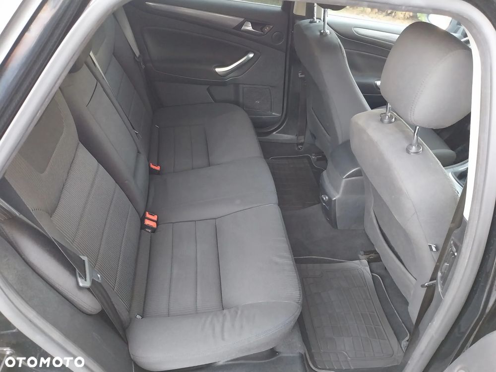 Ford Mondeo 2.0 Trend X - 22