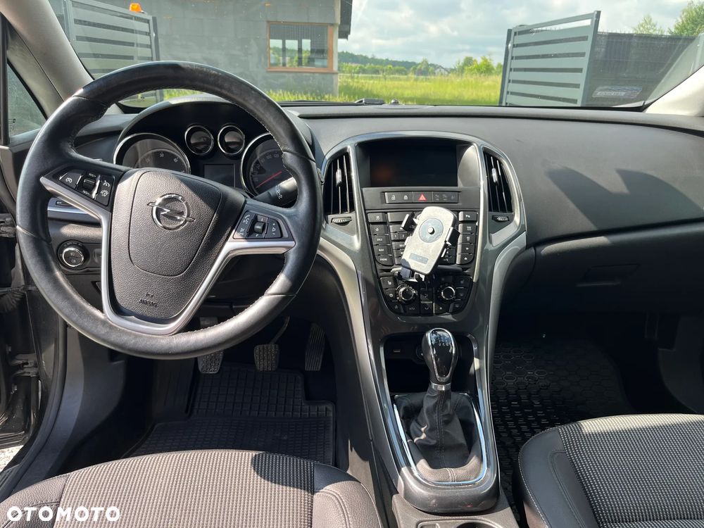 Opel Astra - 10