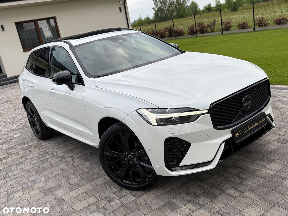 Volvo XC 60 B5 B AWD Plus Black Edition - 14