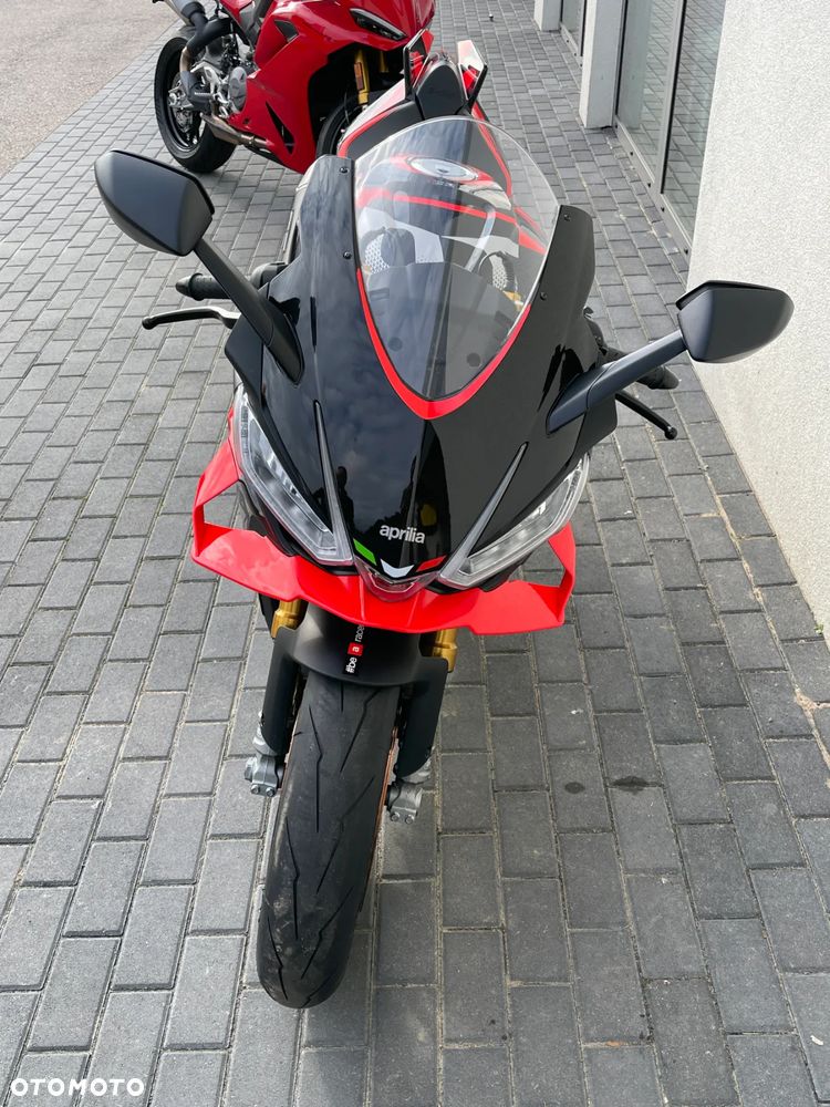 Aprilia RSV - 19