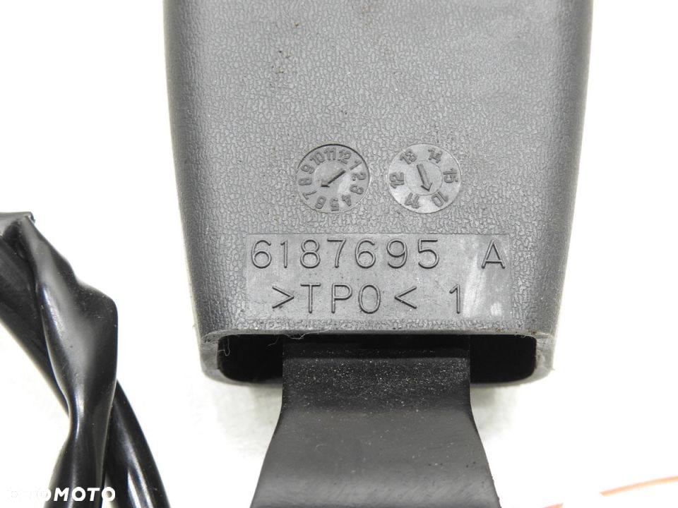 ZAPINKA PASA LEWY PRZÓD MITSUBISHI ASX - 9