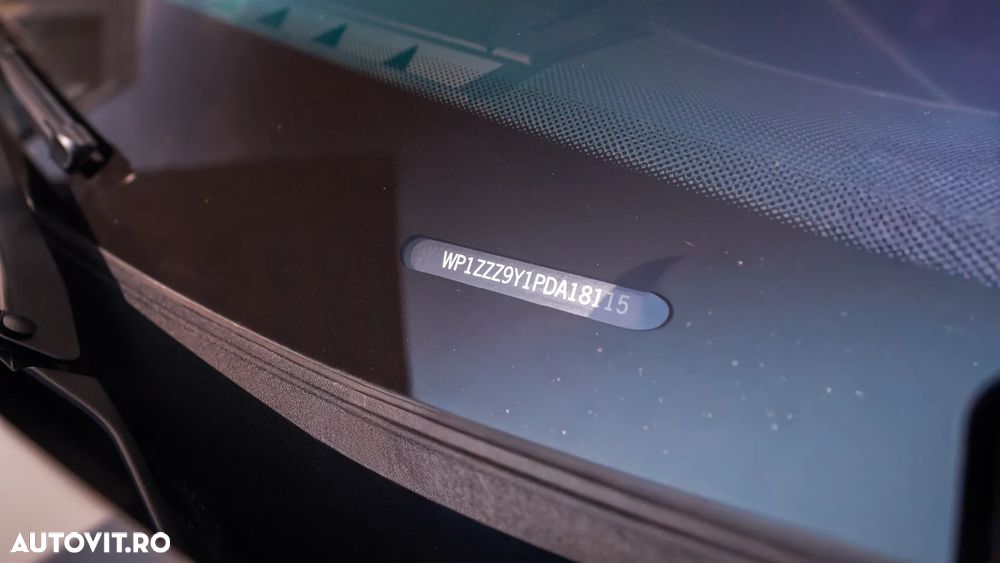 Porsche Cayenne Turbo - 9