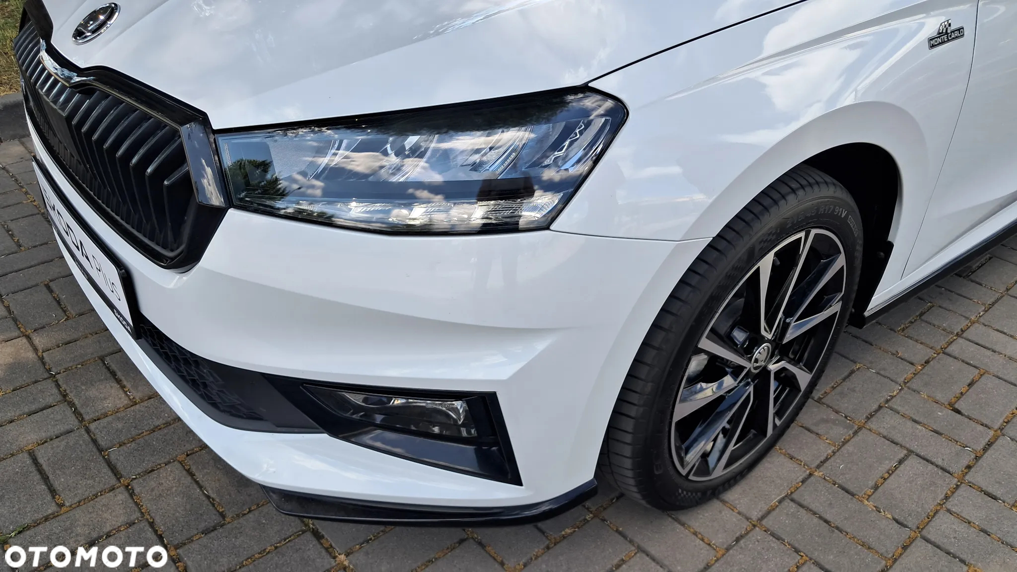 Skoda Fabia 1.0 TSI Monte Carlo - 33