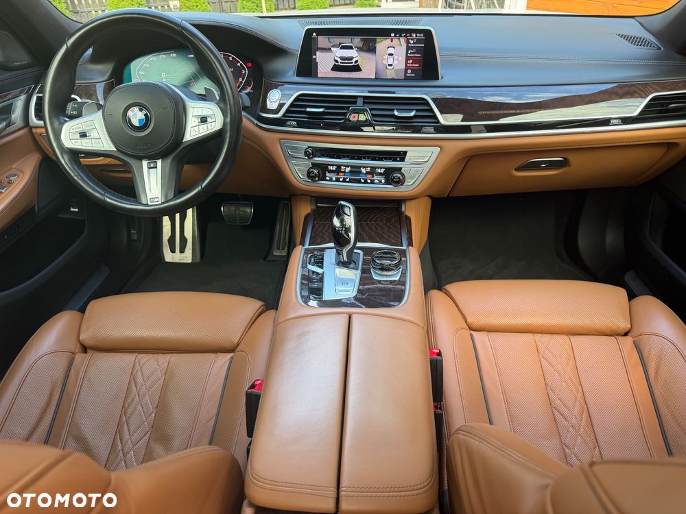 BMW Seria 7 740Li - 4