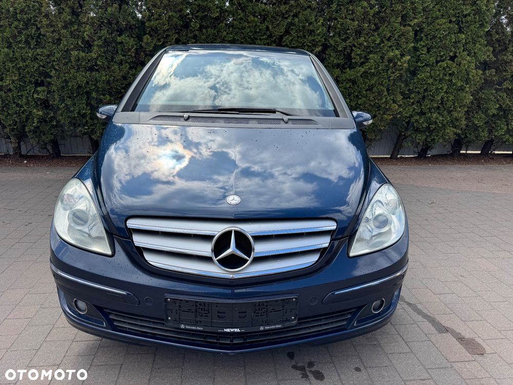 Mercedes-Benz Klasa B 200 Autotronic Special Edition - 4