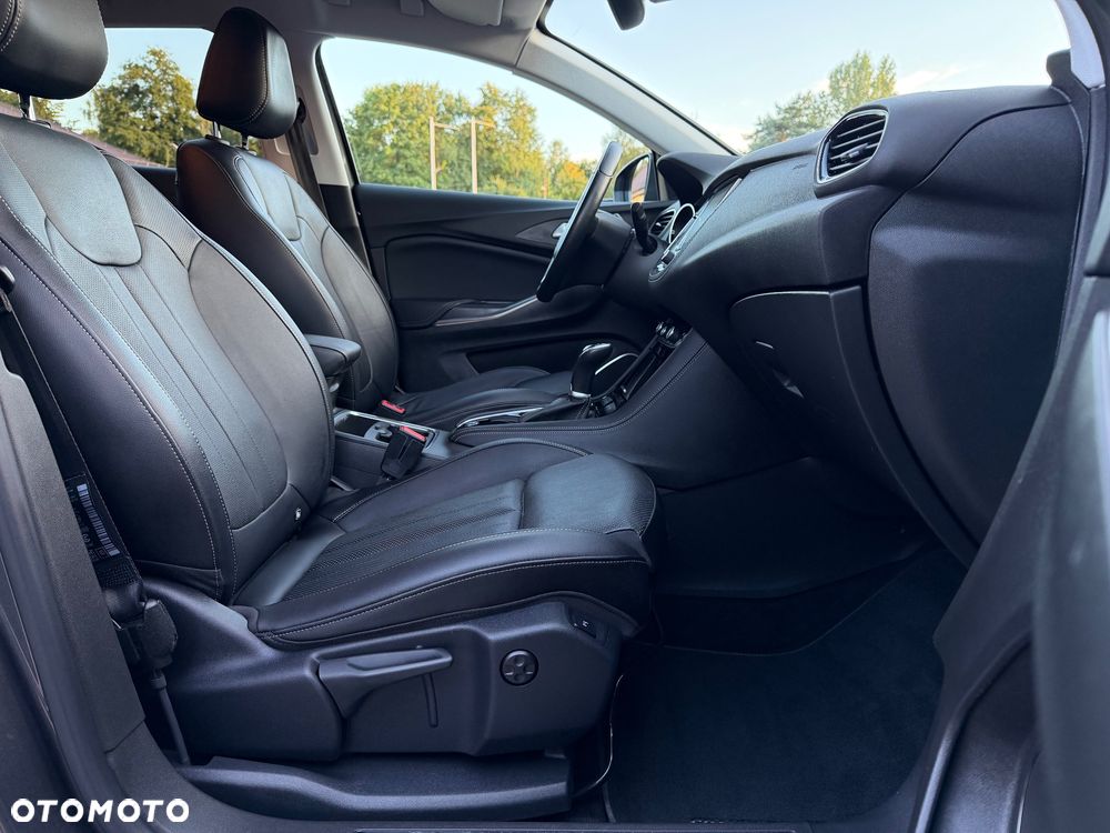 Opel Grandland X 2.0 D Start/Stop Automatik Design Line - 36