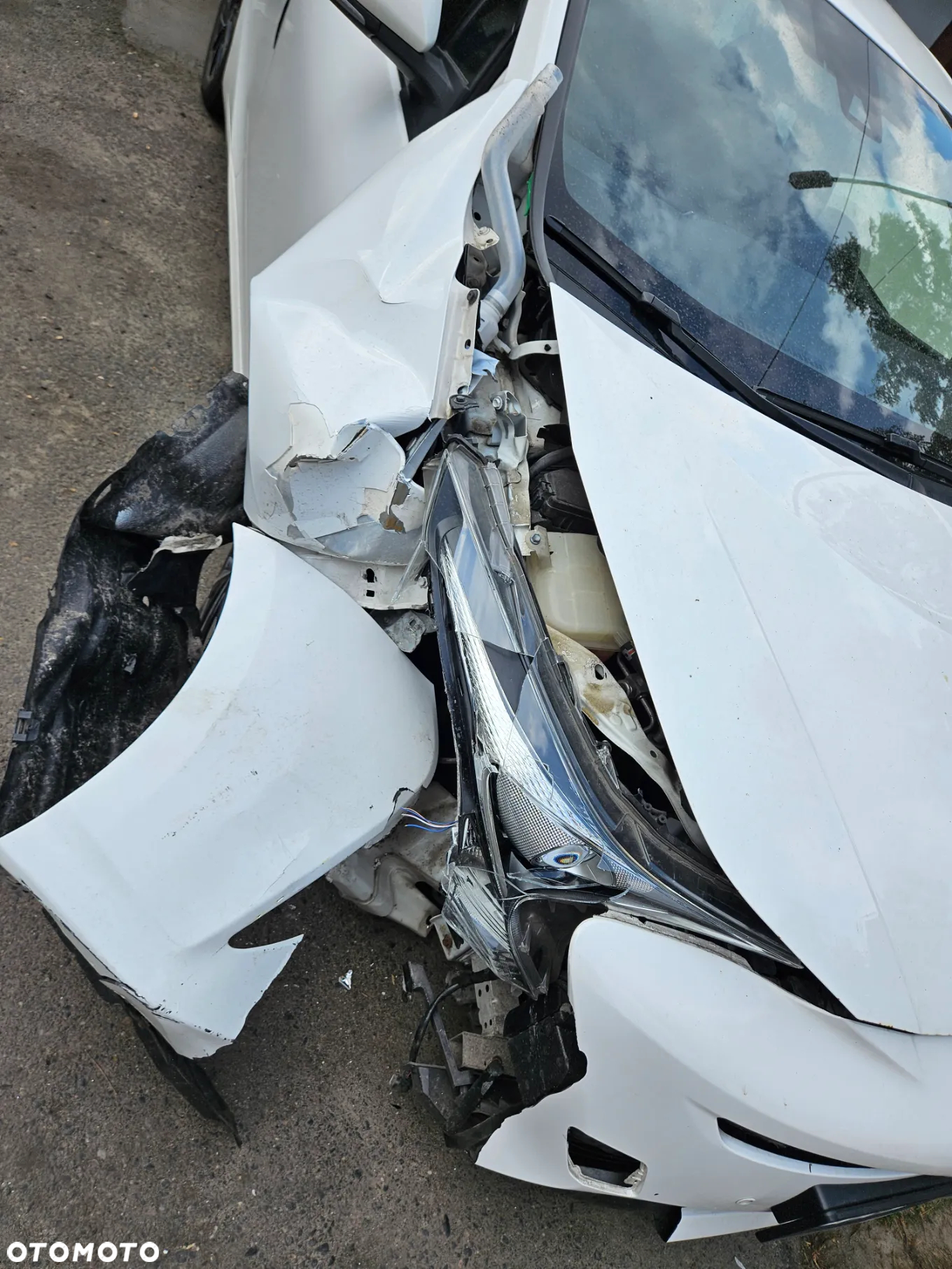 Toyota Prius 1.8 Hybrid Comfort - 2