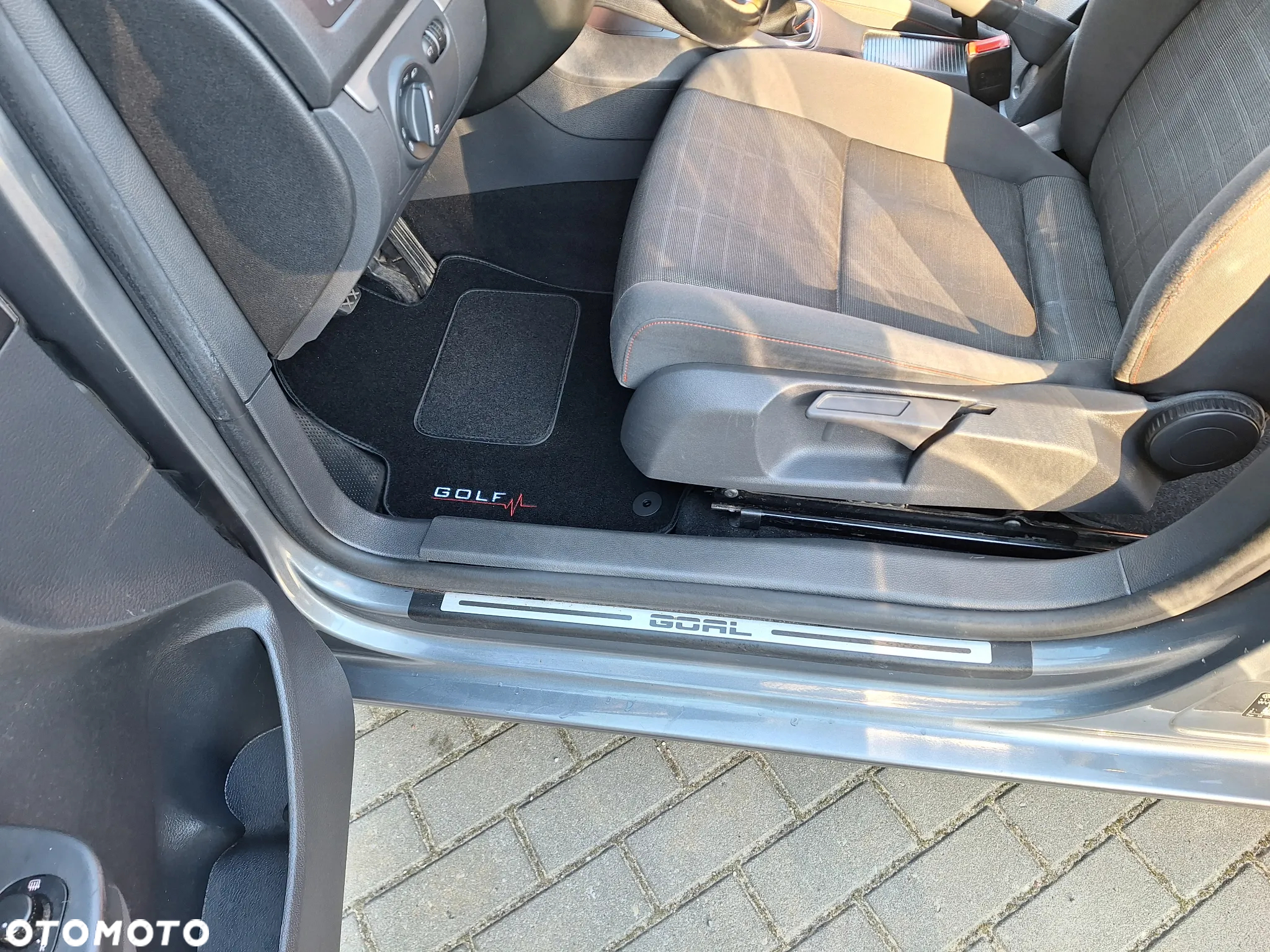 Volkswagen Golf 1.4 Goal - 25