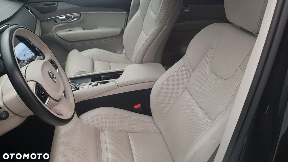 Volvo XC 90 - 15