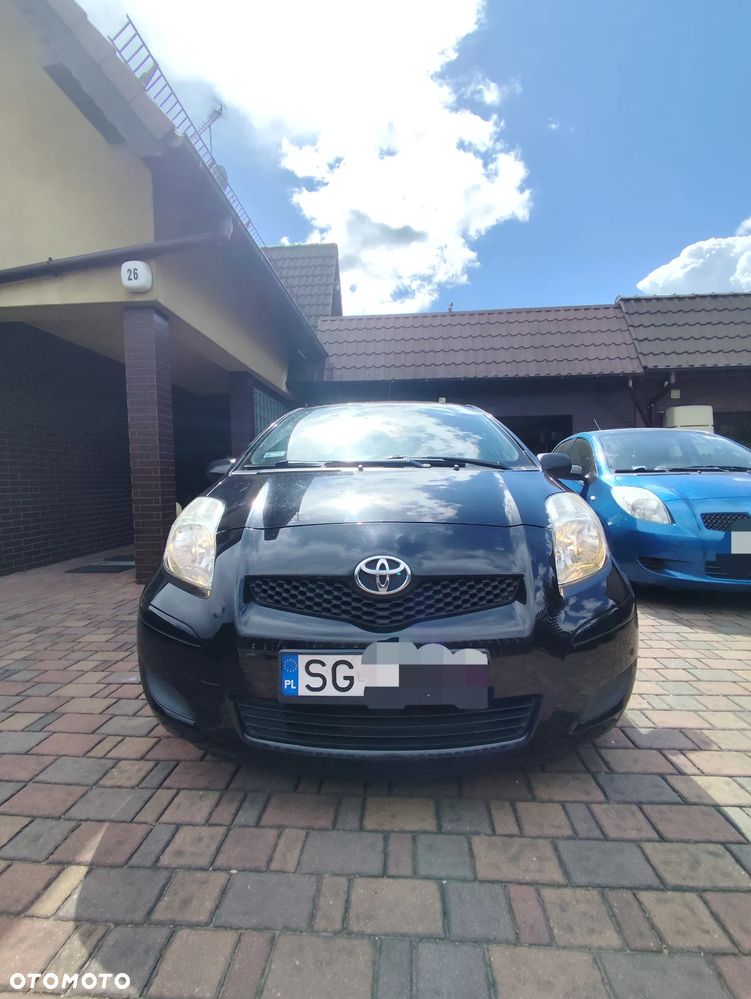 Toyota Yaris - 8