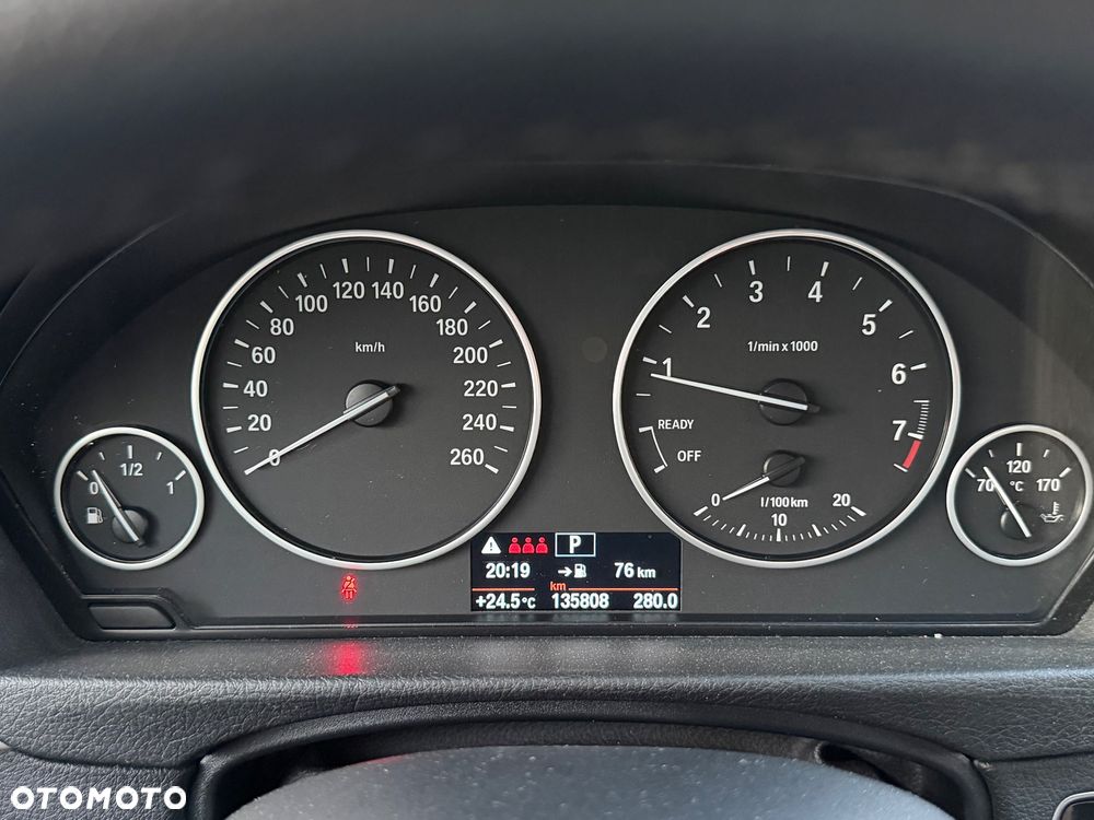 BMW Seria 3 316i - 15