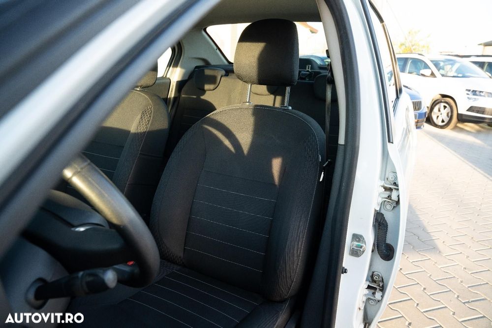 Dacia Logan - 6