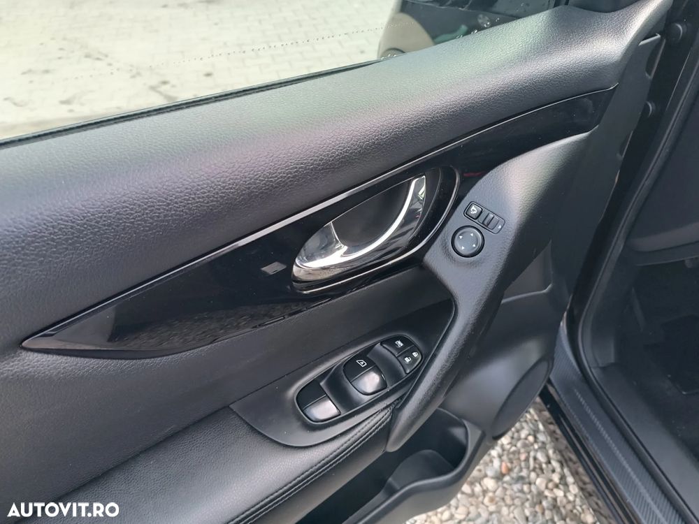 Nissan Qashqai 1.6 dCi DPF tekna - 10