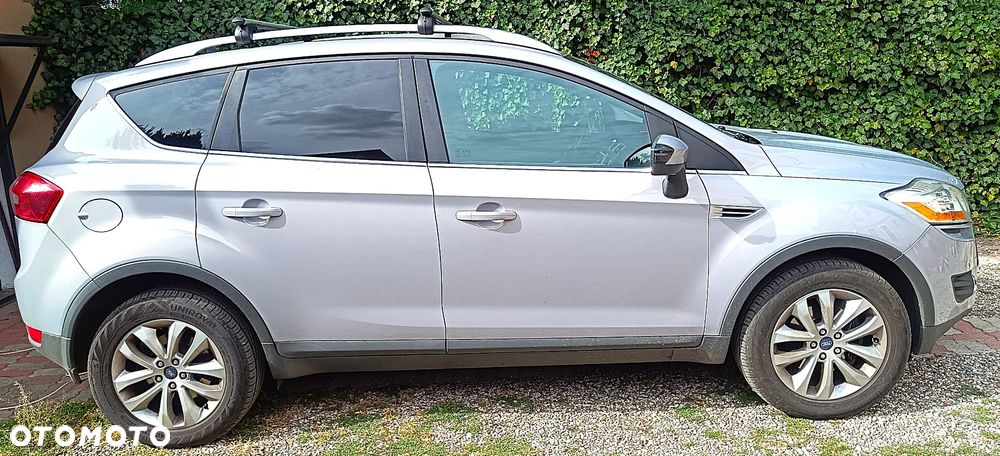 Ford Kuga 2.5 Titanium - 14