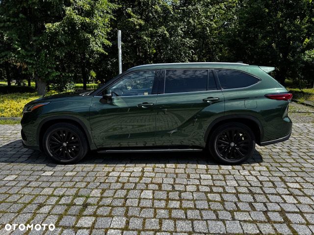 Toyota Highlander 2.5 Hybrid Executive - 7