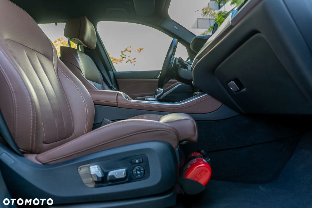 BMW X5 xDrive40d mHEV sport - 34