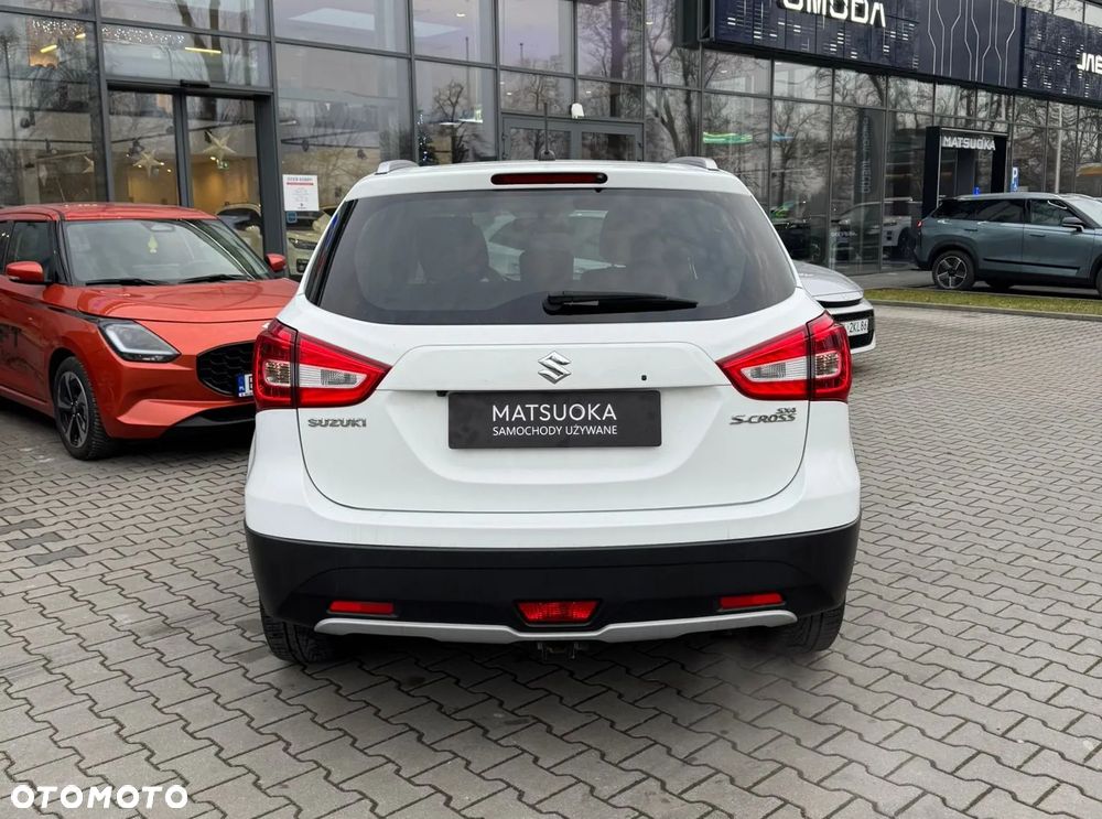 Suzuki SX4 1.6 Premium - 5