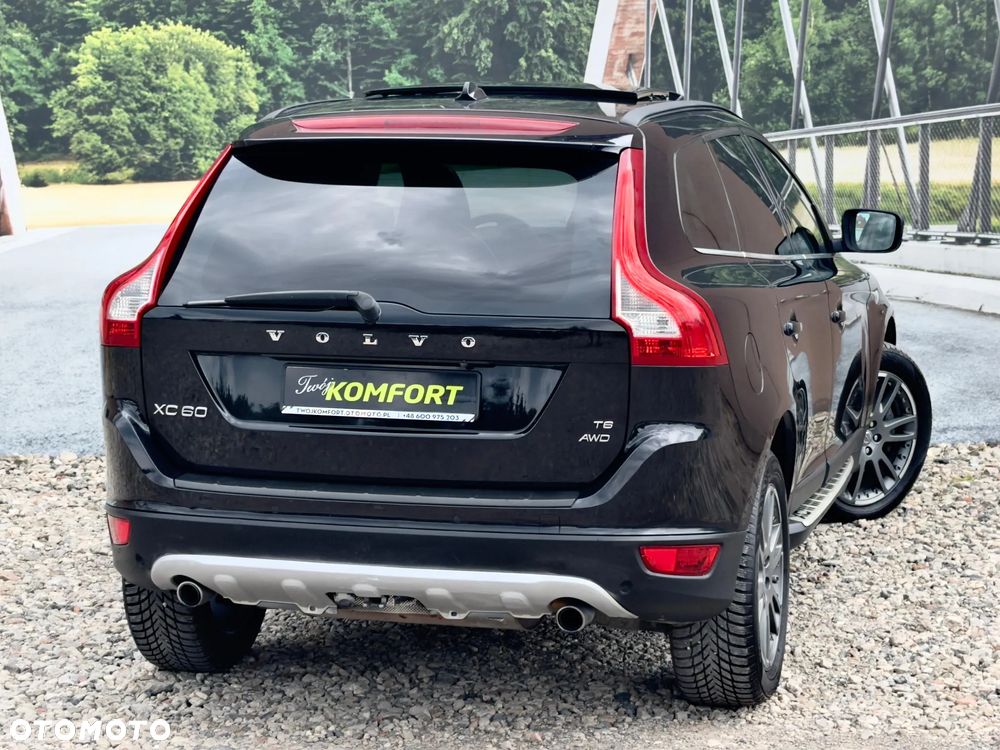 Volvo XC 60 T6 AWD RDesign - 10