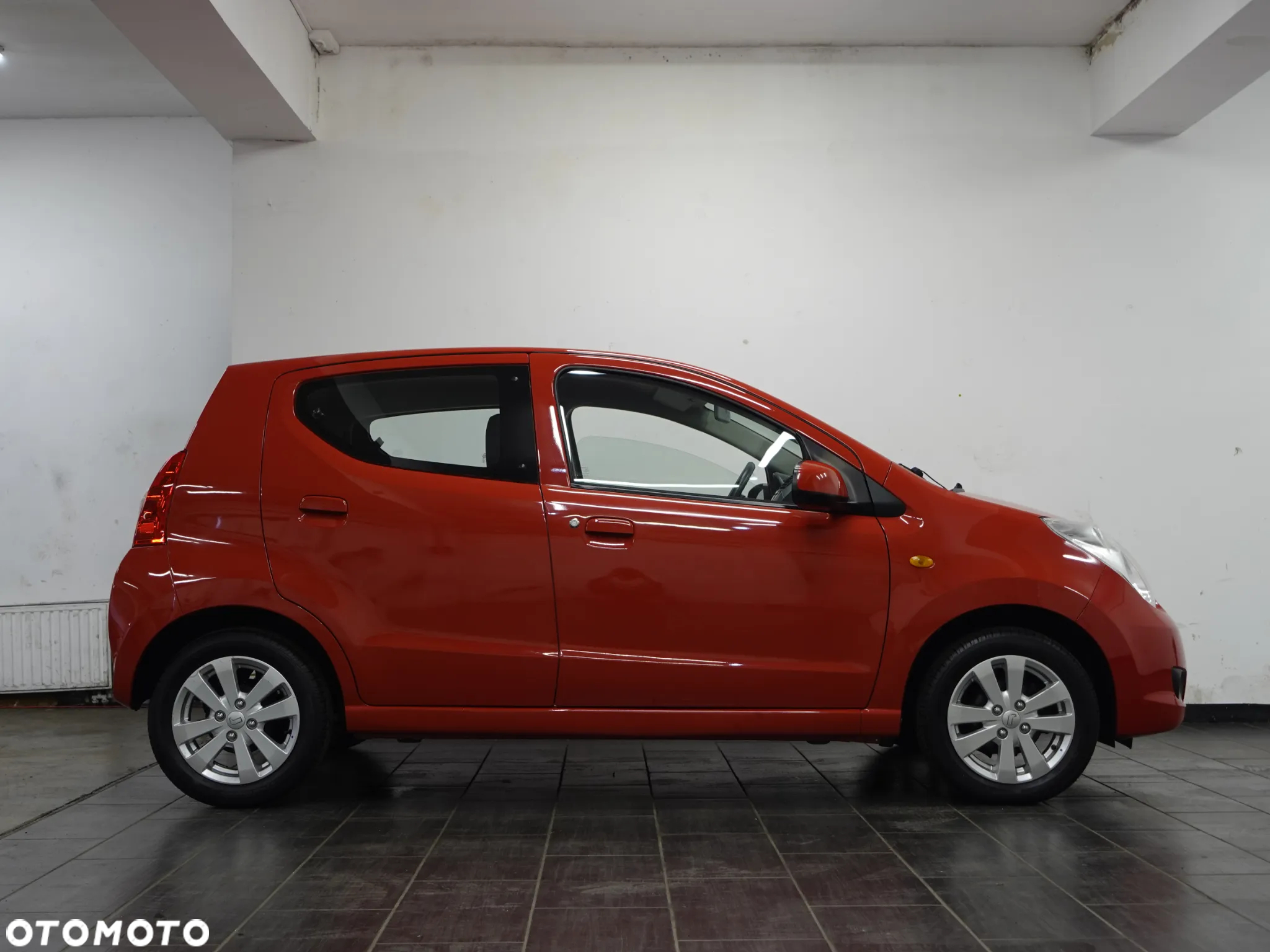 Suzuki Alto 1.0 Club - 11