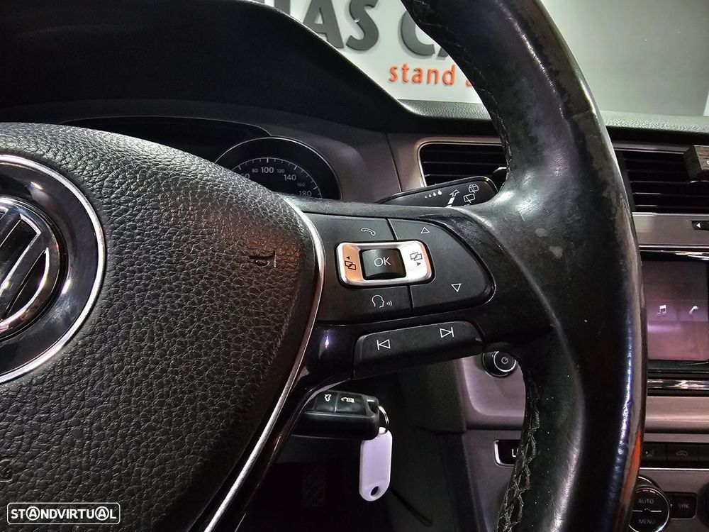VW Golf Variant 1.6 TDi Highline - 17